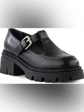 Seychelles Luster Platform Loafers in black leather. Size 10